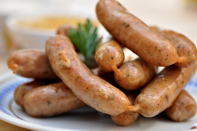 Nejpodivnější suvenýry s tematikou královské svatby